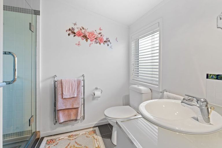Photo of property in 819 Whangaparaoa Road, Manly, Whangaparaoa, 0930