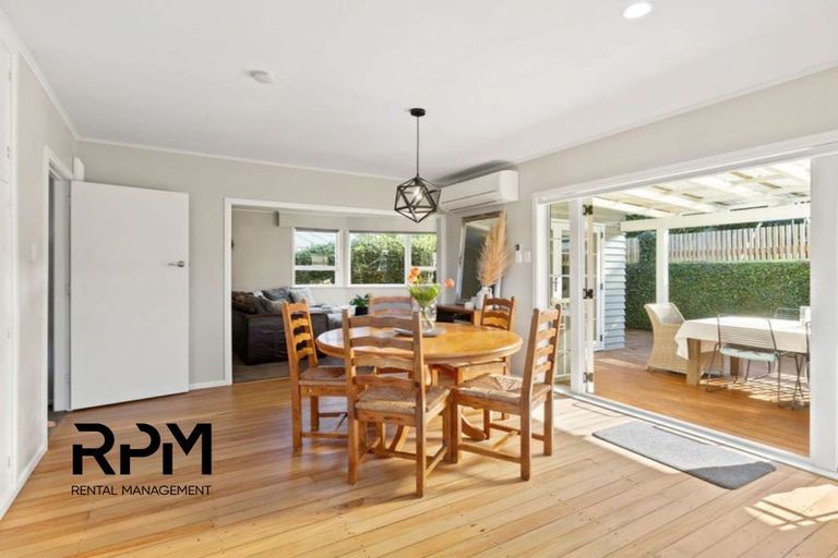 Photo of property in 17a Whakawhiti Street, Marfell, New Plymouth, 4310