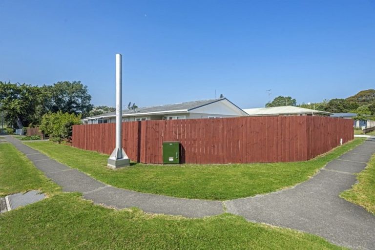 Photo of property in 74 Lytton Road, Te Hapara, Gisborne, 4010