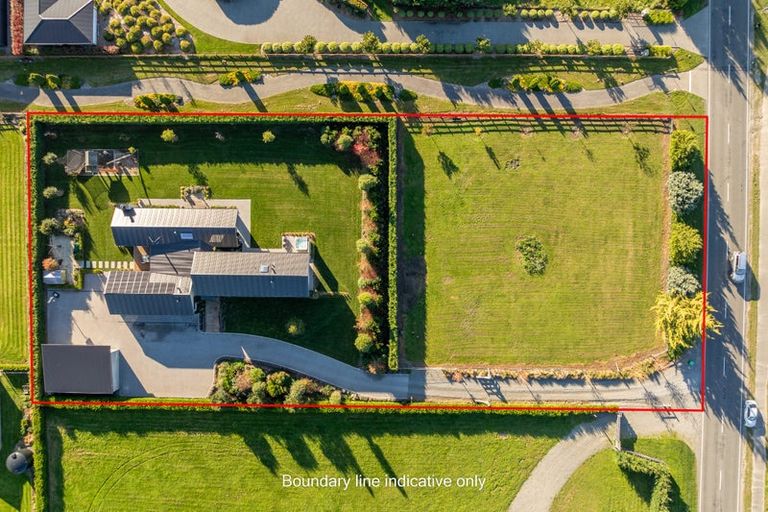 Photo of property in 112 Birchs Road, Prebbleton, 7674