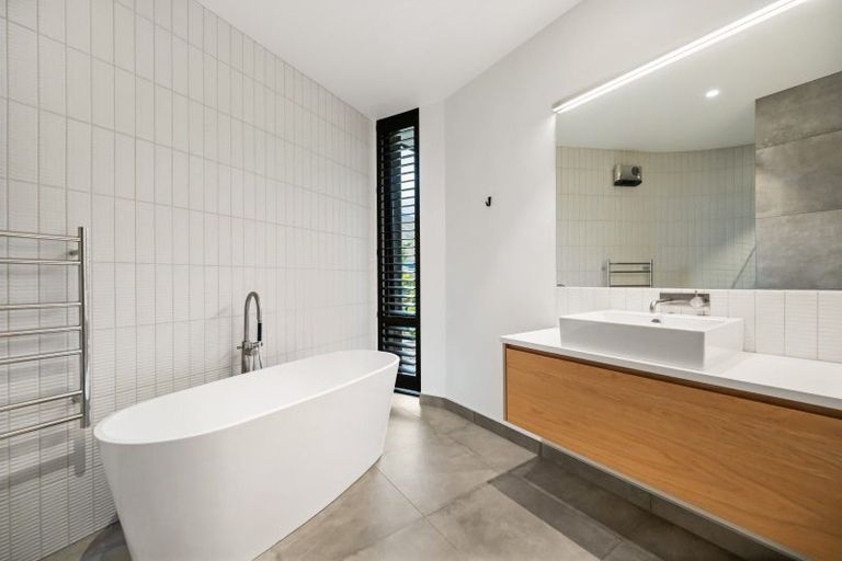 Photo of property in 11 Ruby Ridge, Wanaka, 9305