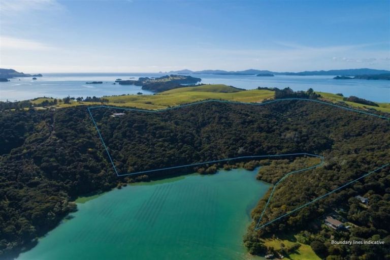 Photo of property in 329 Wharau Road, Kerikeri, 0293