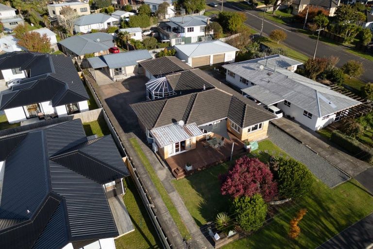 Photo of property in 19 Bolmuir Road, Forest Lake, Hamilton, 3200