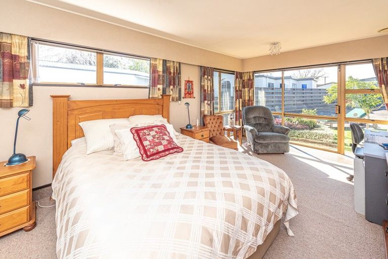 Photo of property in 54 Exeter Crescent, Springvale, Whanganui, 4501