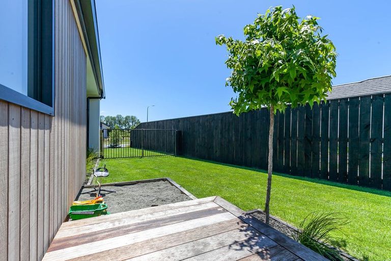 Photo of property in 99 Iwa Street, Mapua, 7005