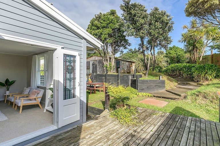 Photo of property in 3 Tuki Street, Titahi Bay, Porirua, 5022