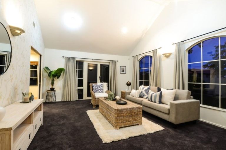 Photo of property in 5 Drumfearn Place, Rototuna, Hamilton, 3210