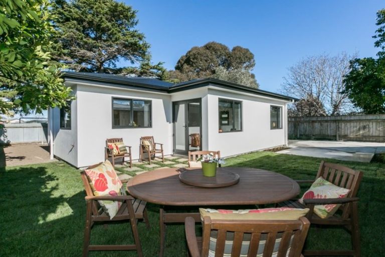 Photo of property in 28a Anzac Avenue, Onekawa, Napier, 4110