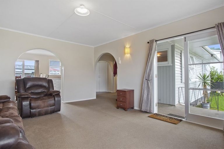 Photo of property in 6 Flora Street, Paeroa, 3600