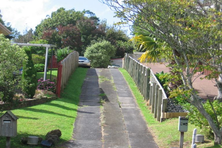 Photo of property in 62a Captain Scott Road, Glen Eden, Auckland, 0602