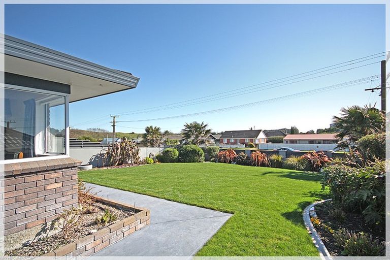 Photo of property in 6 Brown Street, Foxton, 4814