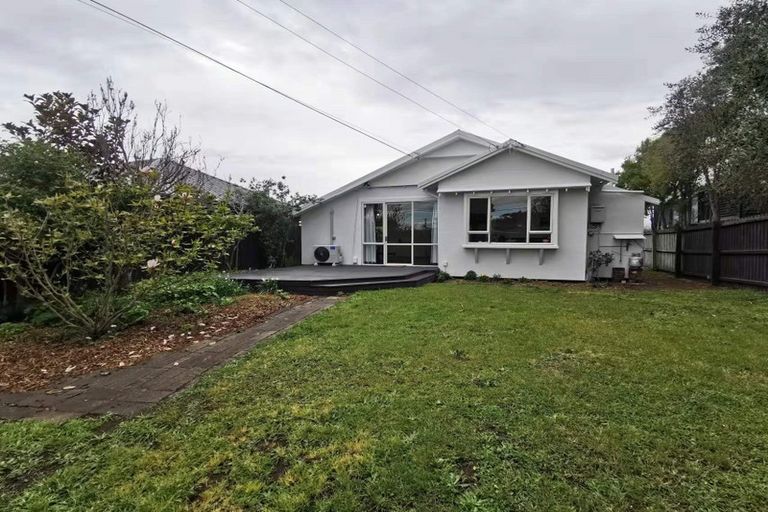 Photo of property in 179 Pacific Road, North New Brighton, Christchurch, 8083