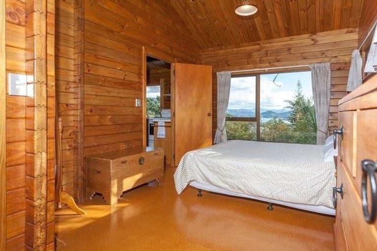 Photo of property in 240 Paku Drive, Tairua, 3508