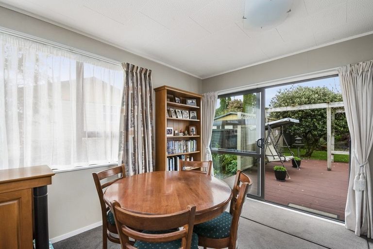 Photo of property in 6 Wairoa Place, Tokoroa, 3420