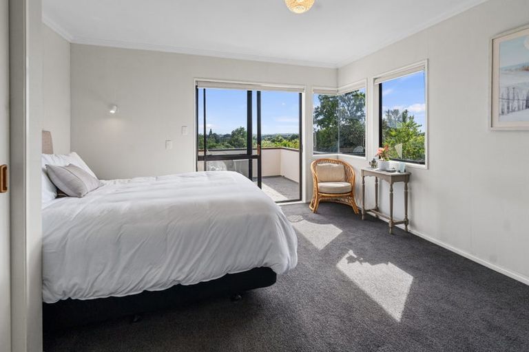 Photo of property in 17 Randell Place, Te Puke, 3119