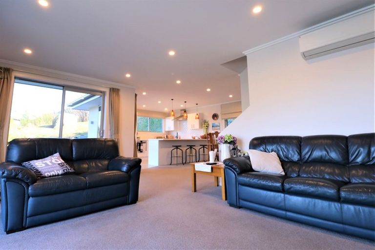 Photo of property in 16 De La Mare Place, Frankton, Queenstown, 9300