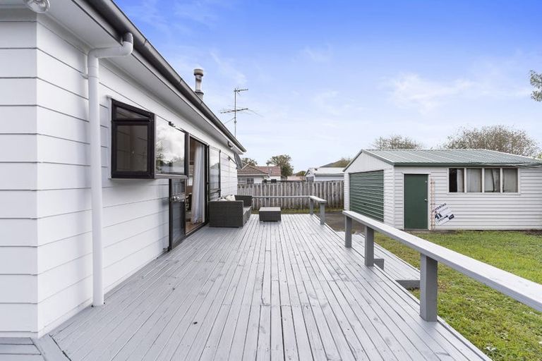 Photo of property in 91 Santiago Crescent, Unsworth Heights, Auckland, 0632