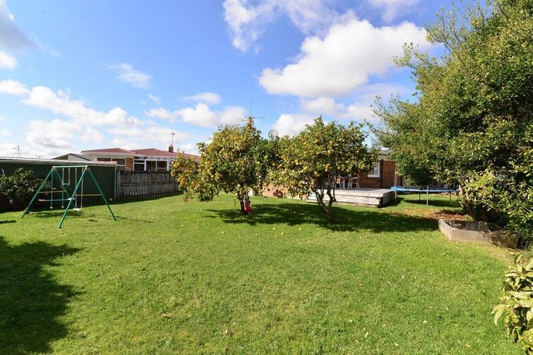 Photo of property in 54 English Street, St Andrews, Hamilton, 3200