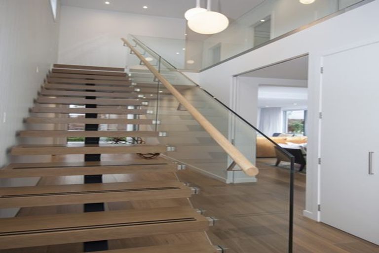 Photo of property in 39 Winchester Street, Merivale, Christchurch, 8014