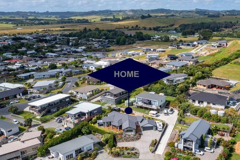 Photo of property in 6 Manuka Close, Mangawhai, 0505