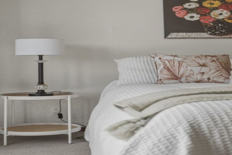 Photo of property in 122 Larnach Road, Vauxhall, Dunedin, 9013