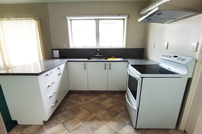 Photo of property in 1/6 Hemsway Place, Sunnyhills, Auckland, 2010