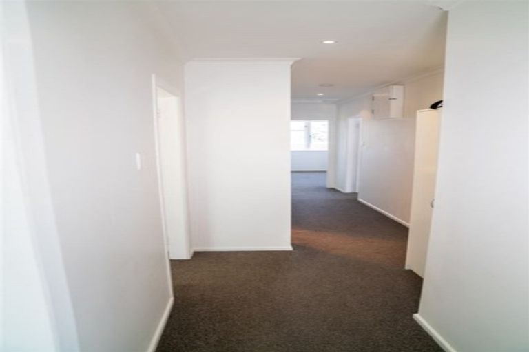 Photo of property in 160 Champion Street, Cannons Creek, Porirua, 5024