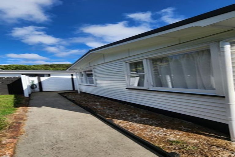 Photo of property in 130a Main Road North, Woodend, 7610