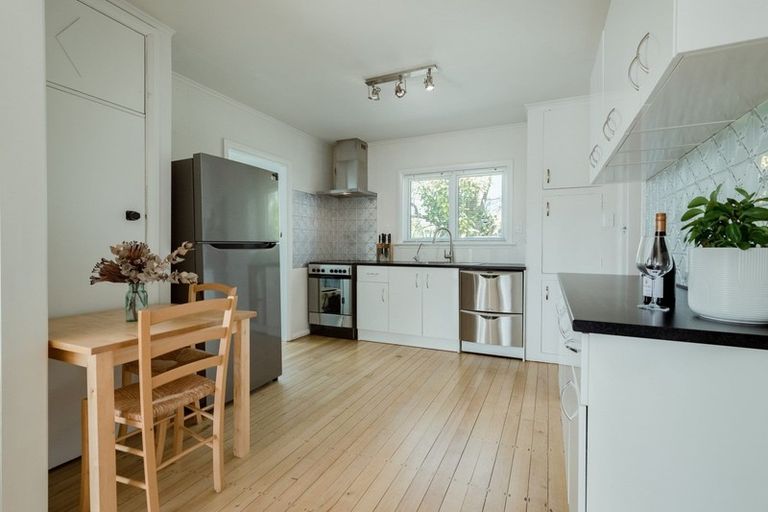 Photo of property in 52 Campbell Street, Leamington, Cambridge, 3432