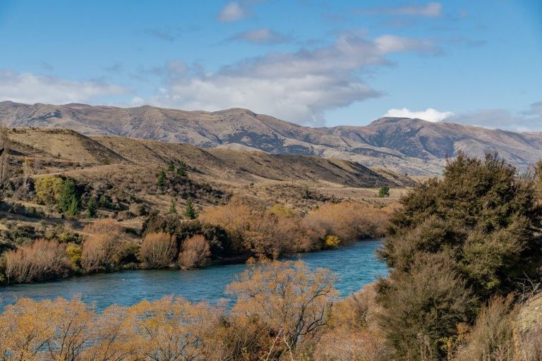 Photo of property in 217 Stevenson Road, Wanaka, 9382