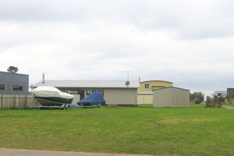 Photo of property in 164 Kowhai Avenue, Matarangi, Whitianga, 3592