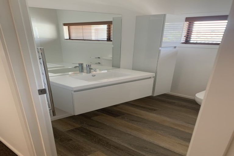 Photo of property in 5 Wilmot Avenue, Frankton, Queenstown, 9300