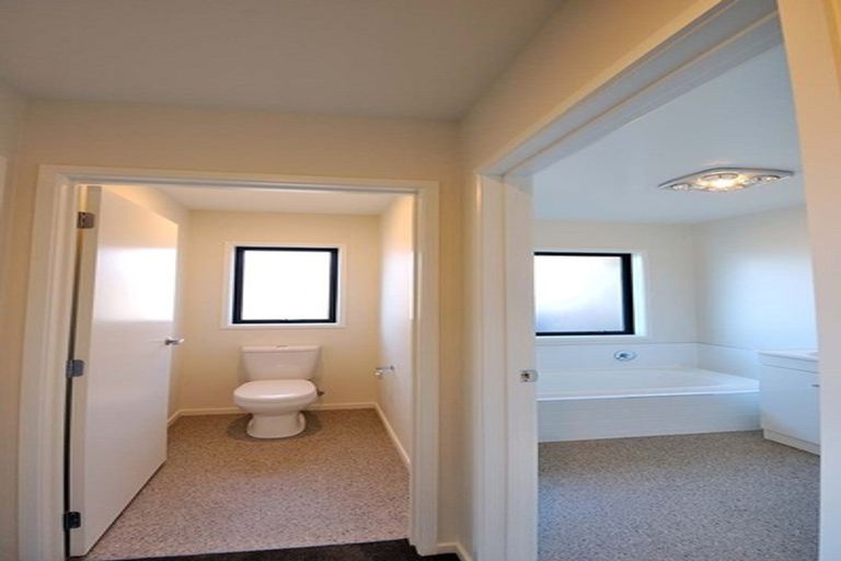 Photo of property in 34 Wallingford Crescent, Rolleston, 7615