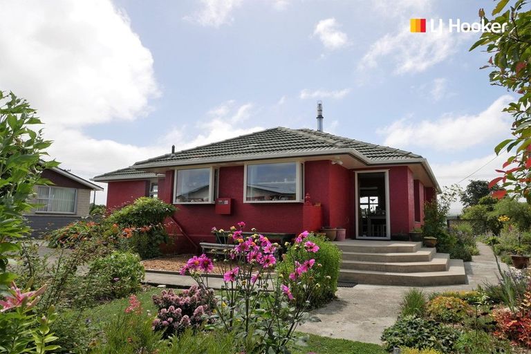 Photo of property in 24 Roseness Street, Palmerston, 9430