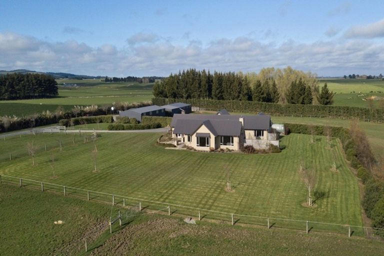 Photo of property in 396f Thomsons Crossing Road East, Lochiel, Winton, 9781