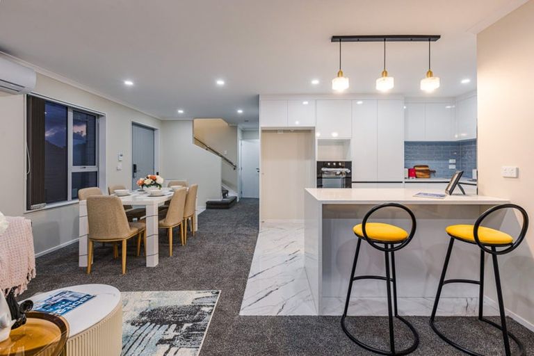 Photo of property in 2a Robyn Place, Mangere East, Auckland, 2024