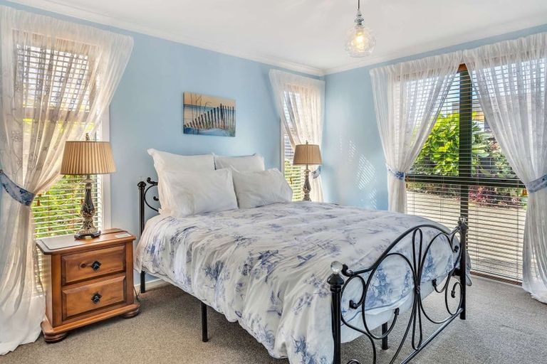 Photo of property in 91 Centennial Drive, Whitianga, 3510