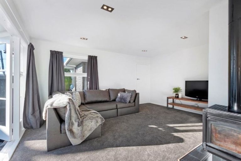 Photo of property in 45 Greenhaven Drive, Burwood, Christchurch, 8083