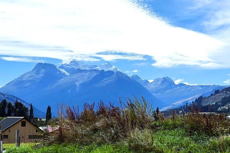 Photo of property in 11 Buckler Burn Street, Glenorchy, 9372