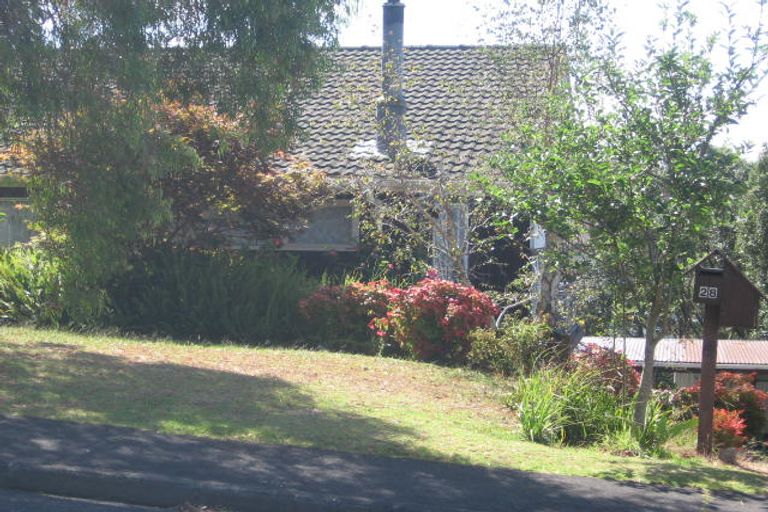 Photo of property in 1/28a Marlborough Avenue, Glenfield, Auckland, 0629