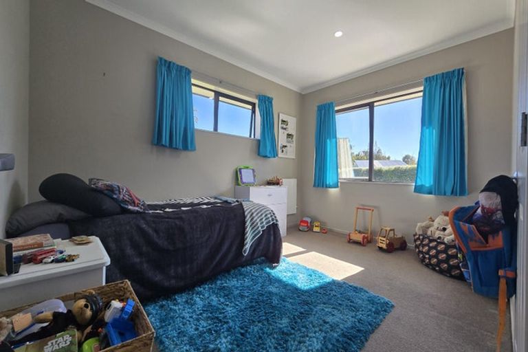 Photo of property in 1 Oaks Place, Te Aroha, 3320