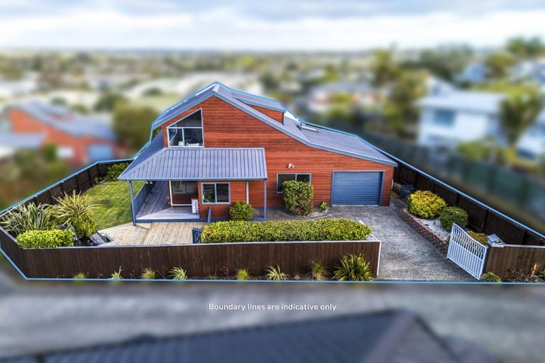 Photo of property in 30 Farquhar Road, Glendene, Auckland, 0602