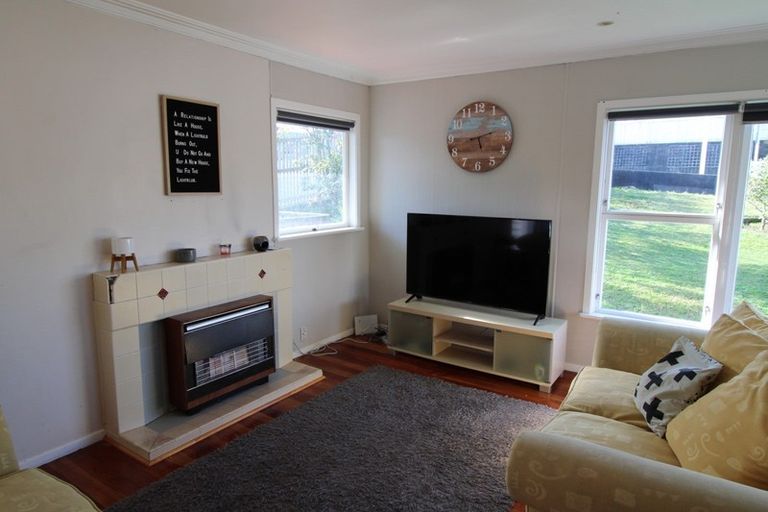 Photo of property in 130 Brooklands Road, Brooklands, New Plymouth, 4310