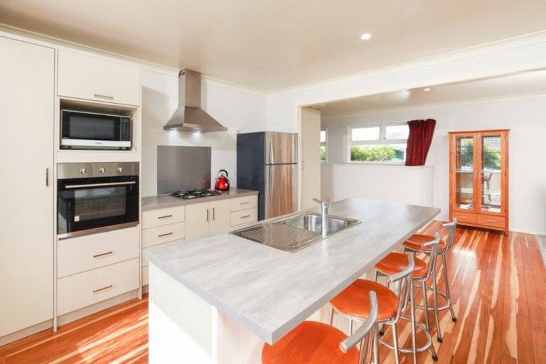 Photo of property in 23 English Street, St Andrews, Hamilton, 3200