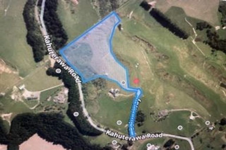 Photo of property in 221 Kahuterawa Road, Linton, Palmerston North, 4472