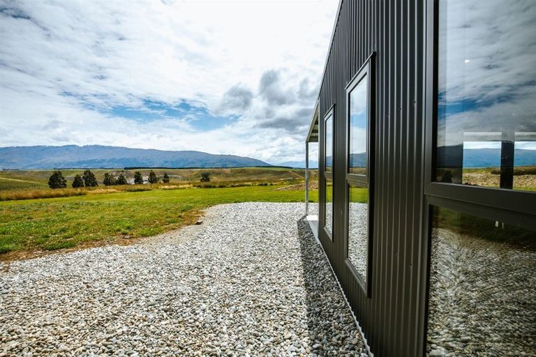 Photo of property in 138 Ruffell Road, Tarras, Cromwell, 9383