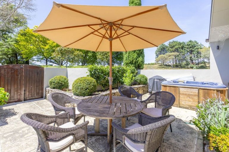 Photo of property in 15a Maharakeke Road, Waipukurau, 4281