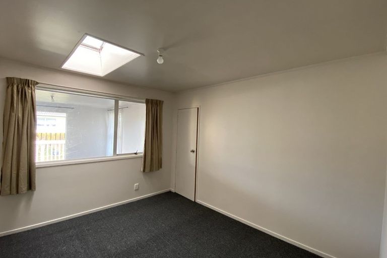 Photo of property in 5 Adel Place, Weymouth, Auckland, 2103