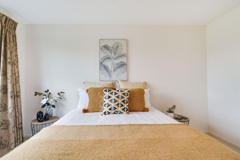 Photo of property in 22 Coachmans Road, Prebbleton, 7604