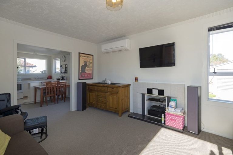 Photo of property in 9 Westerleigh Street, Bishopdale, Christchurch, 8053